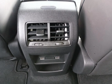 Image véhicule  Citroën C5 X (37)