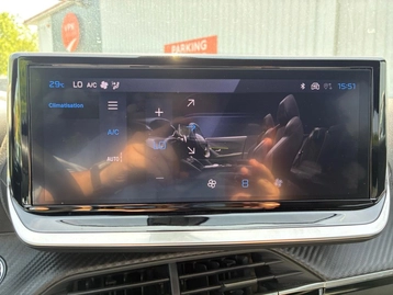 Image véhicule  Peugeot 2008 (25)