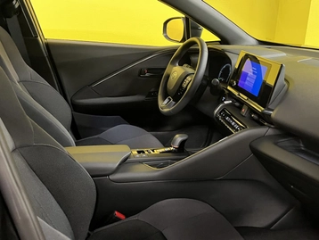 Image véhicule  Toyota C-HR (32)