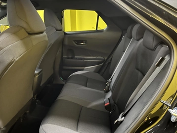 Image véhicule  Toyota C-HR (24)
