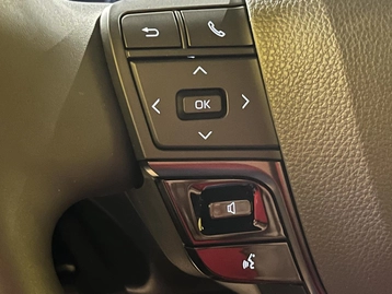 Image véhicule  Toyota C-HR (17)