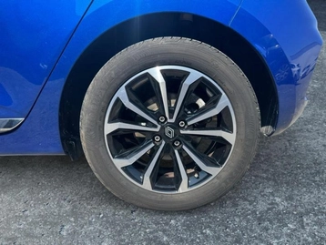 Image véhicule  Renault CLIO (13)