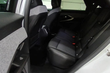 Image véhicule  Peugeot 3008 (12)