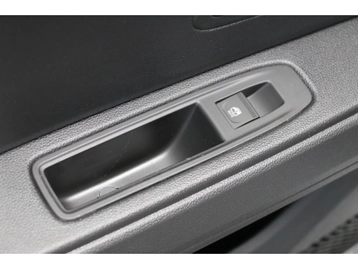 Image véhicule  Dacia DUSTER (42)