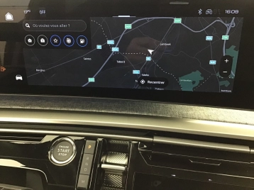 Image véhicule  Peugeot 3008 PHASE 4 (14)