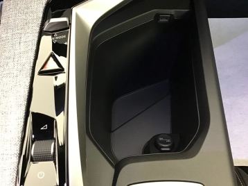 Image véhicule  Peugeot 3008 PHASE 4 (22)