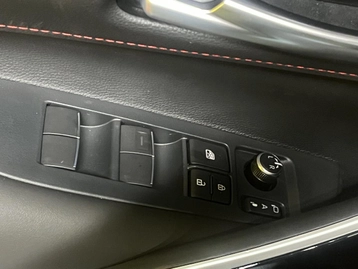 Image véhicule  Toyota COROLLA (9)