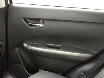 Image véhicule  Suzuki VITARA (26)