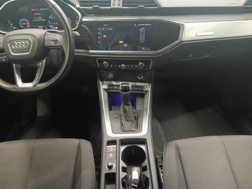 Image véhicule  Audi Q3 (15)