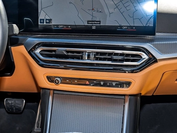 Image véhicule  BMW SÉRIE 3 (10)