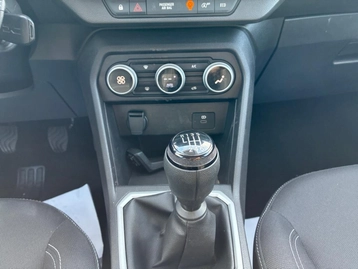 Image véhicule  Dacia JOGGER (33)