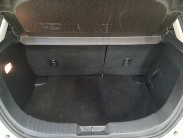 Image véhicule  Mazda MAZDA2 2023 (16)