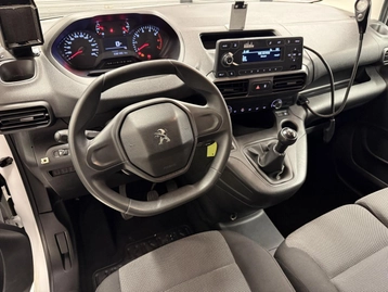 Image véhicule  Peugeot PARTNER (10)