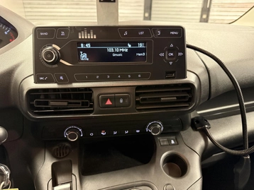 Image véhicule  Peugeot PARTNER (12)