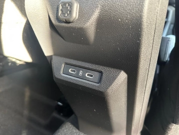 Image véhicule  Dacia DUSTER (18)