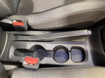 Image véhicule Opel CORSA (41) Image véhicule Opel CORSA (41)