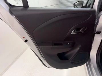 Image véhicule Opel CORSA (27) Image véhicule Opel CORSA (27)