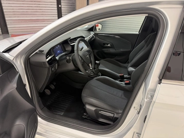 Image véhicule Opel CORSA (11) Image véhicule Opel CORSA (11)