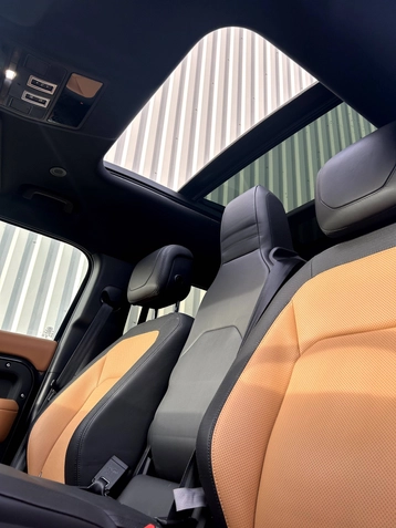 Image véhicule  Land Rover DEFENDER (25)