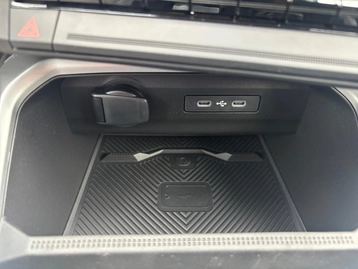 Image véhicule  Dacia BIGSTER (34)