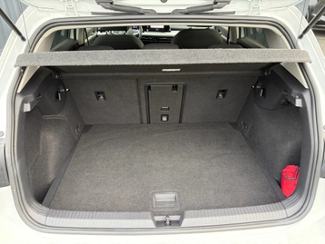 Image véhicule  Volkswagen GOLF (5)