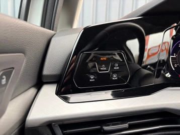 Image véhicule  Volkswagen GOLF (21)