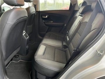 Image véhicule  Kia NIRO (5)