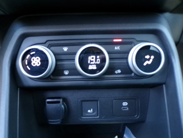 Image véhicule  Dacia JOGGER (9)