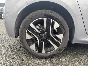 Image véhicule  Peugeot 208 (8)