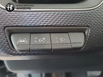 Image véhicule  Renault ARKANA (12)