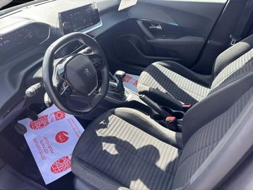 Image véhicule  Peugeot 2008 (17)
