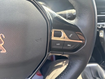 Image véhicule  Peugeot 2008 (26)