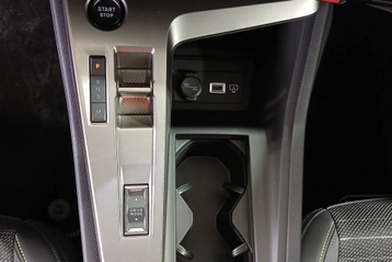 Image véhicule  Peugeot Nouvelle 308 SW (17)