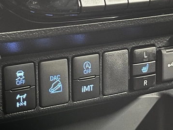 Image véhicule  Toyota Hilux (18)