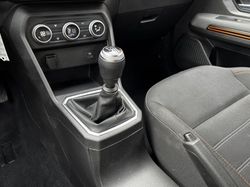 Image véhicule  Dacia SANDERO (21)