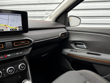 Image véhicule  Dacia SANDERO (23)