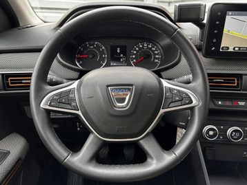 Image véhicule  Dacia SANDERO (8)