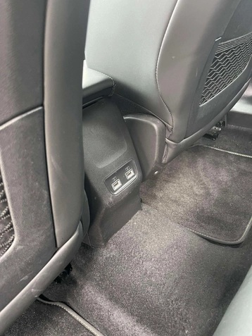 Image véhicule  Peugeot 2008 (18)