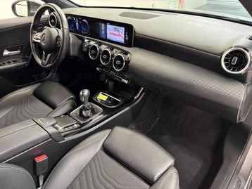 Image véhicule  Mercedes CLASSE A (27)