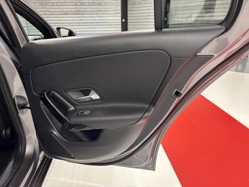 Image véhicule  Mercedes CLASSE A (28)