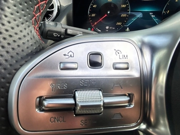 Image véhicule  Mercedes GLA (23)