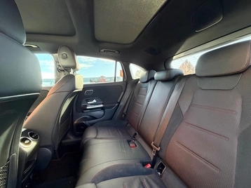 Image véhicule  Mercedes GLA (9)