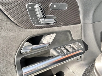 Image véhicule  Mercedes GLA (17)