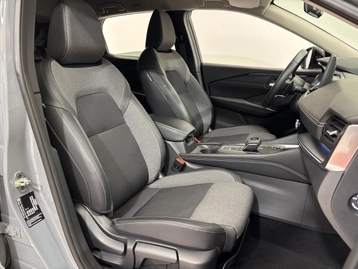 Image véhicule Nissan QASHQAI (25) Image véhicule Nissan QASHQAI (25)