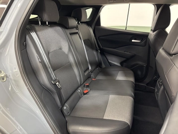 Image véhicule Nissan QASHQAI (28) Image véhicule Nissan QASHQAI (28)