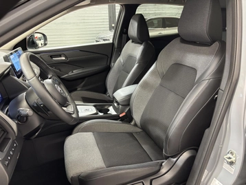 Image véhicule Nissan QASHQAI (9) Image véhicule Nissan QASHQAI (9)