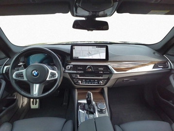 Image véhicule  BMW SÉRIE 5 TOURING (9)