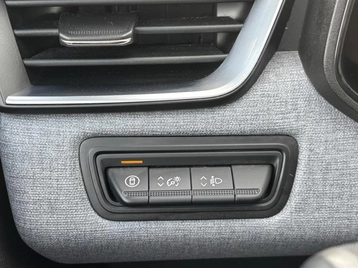 Image véhicule  Renault CLIO (18)