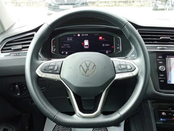 Image véhicule Volkswagen TIGUAN (7) Image véhicule Volkswagen TIGUAN (7)