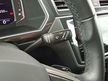 Image véhicule Volkswagen TIGUAN (44) Image véhicule Volkswagen TIGUAN (44)